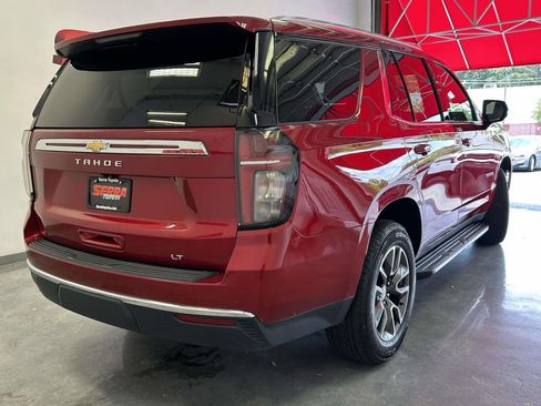 Used 2024 Chevrolet Tahoe LT RWD image 3