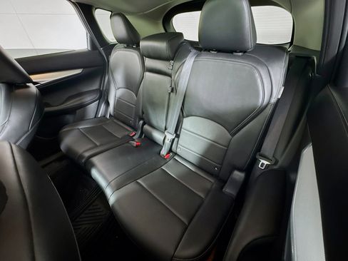 Used 2021 INFINITI QX50 Luxe AWD/4WD image 22