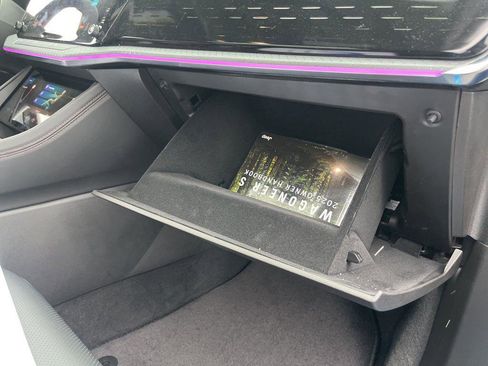 Used 2025 Jeep Wagoneer S Limited image 29