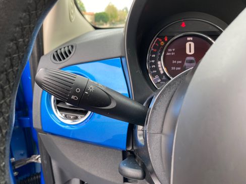 Used 2015 FIAT 500 Pop image 53