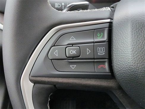 New 2026 Jeep Grand Cherokee Altitude image 26