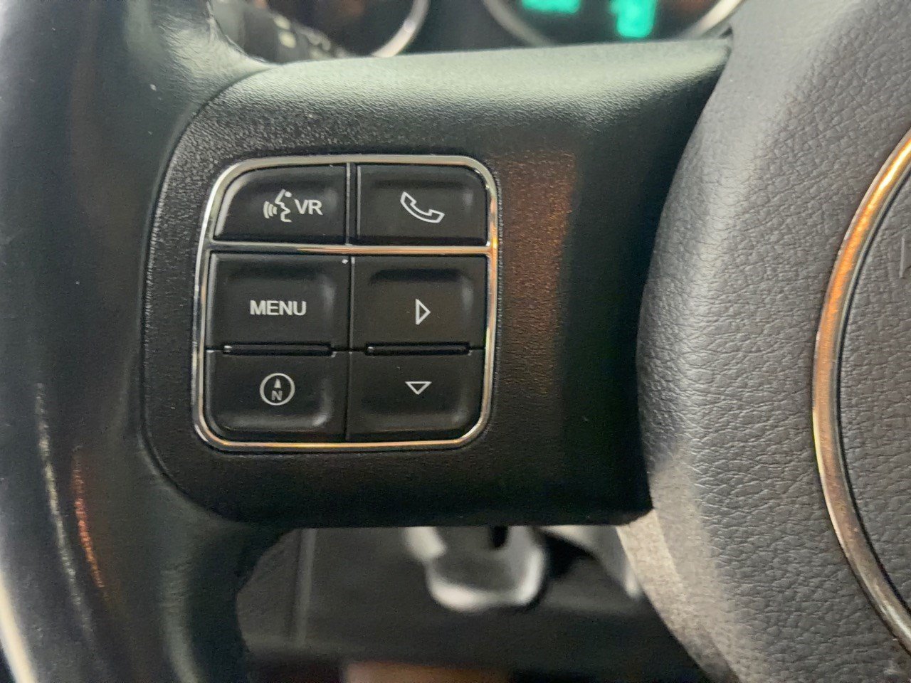 Used 2018 Jeep Wrangler Unlimited Sport AWD/4WD image 18