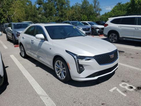 Used 2023 Cadillac CT4 Luxury w/ Sun And Sound Package RWD image 3