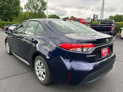 Used 2024 Toyota Corolla LE FWD image 9