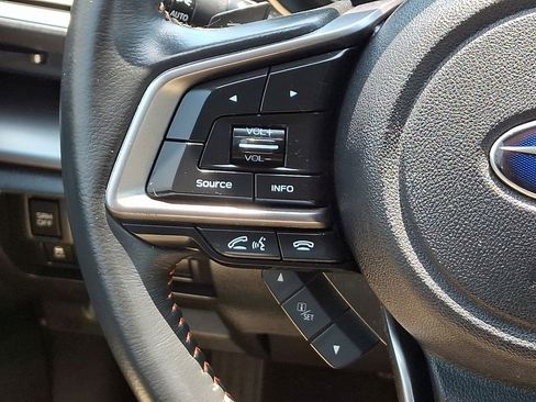 Used 2020 Subaru Crosstrek 2.0i Limited w/ Moonroof Package w/Navigation AWD/4WD image 22