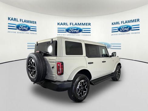 New 2026 Ford Bronco Outer Banks AWD/4WD image 3