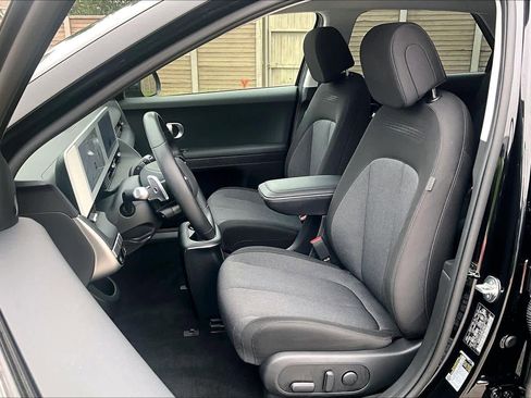 Used 2024 Hyundai Ioniq 5 SE RWD image 7