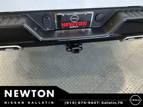 Used 2023 Chevrolet Silverado 1500 LT Trail Boss w/ Protection Package AWD/4WD image 10