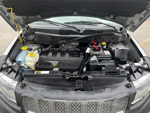 Used 2016 Jeep Compass Latitude image 15