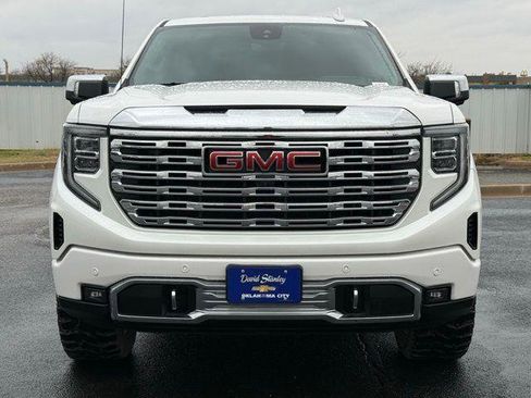 Used 2024 GMC Sierra 1500 Denali w/ Denali Reserve Package image 2