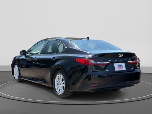 Used 2025 Toyota Camry LE FWD image 6