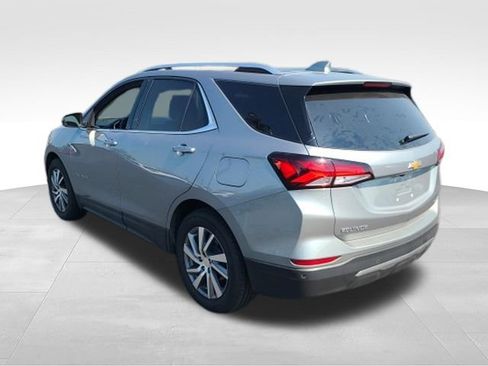 Used 2024 Chevrolet Equinox Premier FWD image 5