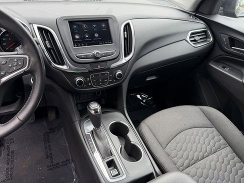 Used 2019 Chevrolet Equinox LT FWD image 17