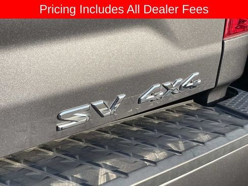 Used 2021 Nissan Titan SV w/ SV Convenience Package AWD/4WD image 9