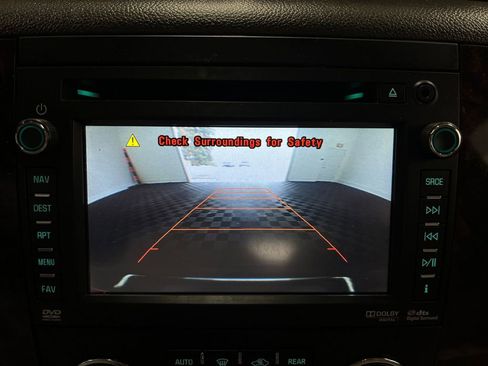 Used 2013 GMC Yukon Denali image 26