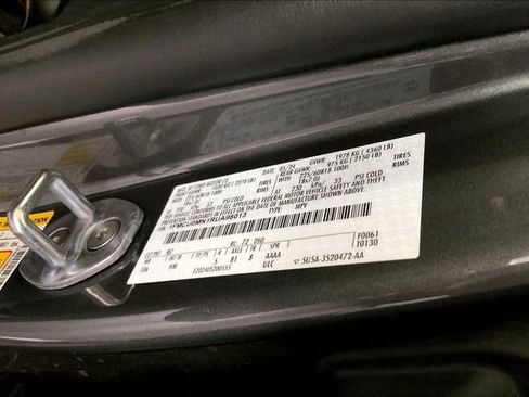 Used 2024 Ford Escape ST-Line w/ Tech Pack #1 FWD image 13