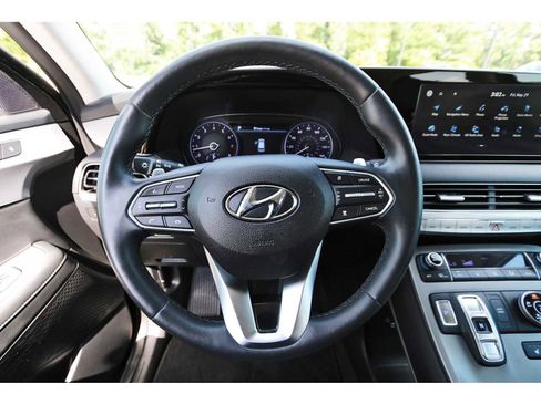 Used 2022 Hyundai Palisade SEL w/ 8P Bench Seat Package AWD/4WD image 15