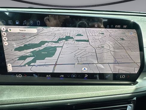 New 2026 Chevrolet Traverse LT w/ Midnight/Sport Edition AWD/4WD image 28