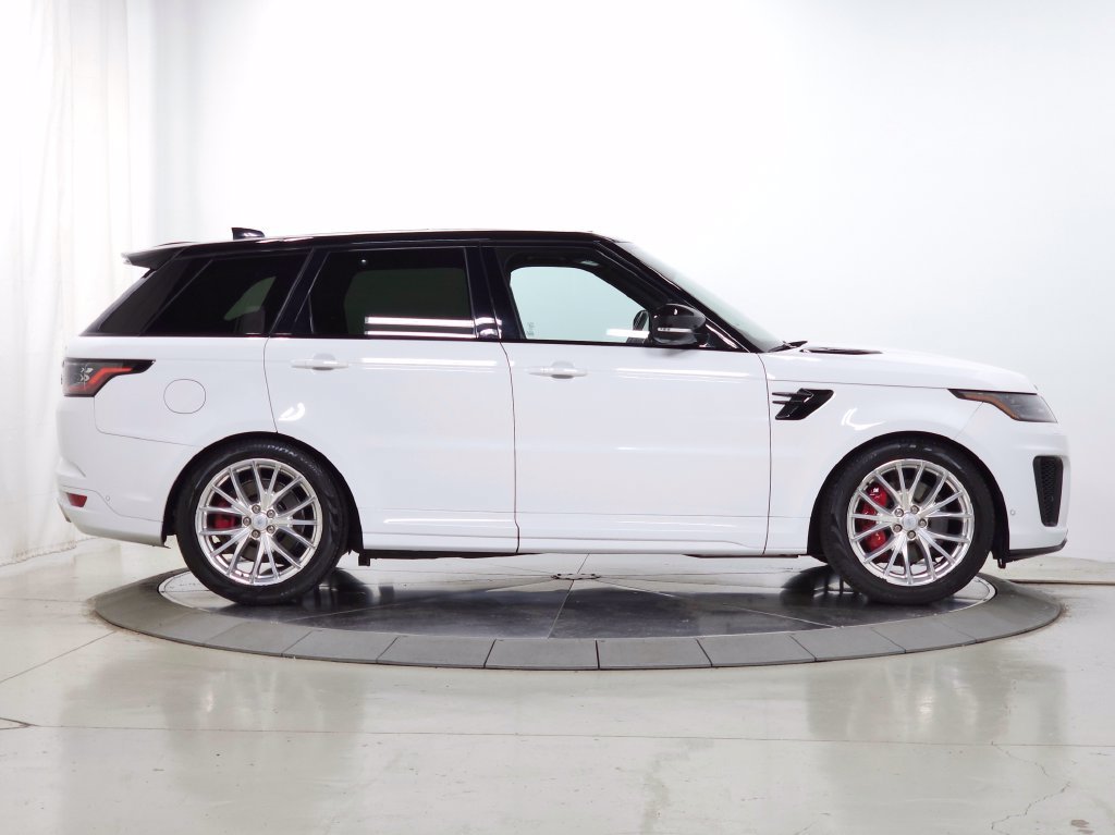 Used 2022 Land Rover Range Rover Sport SVR AWD/4WD image 9