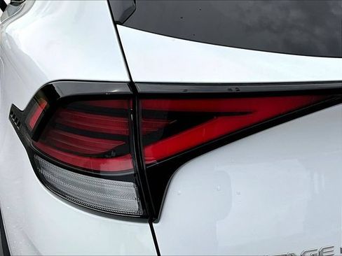 Certified 2024 Kia Sportage X-Pro Prestige AWD/4WD image 29