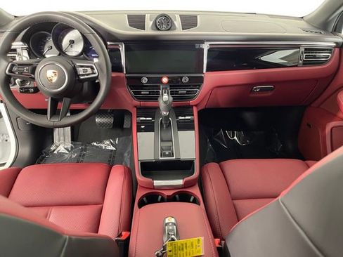 New 2026 Porsche Macan S image 39