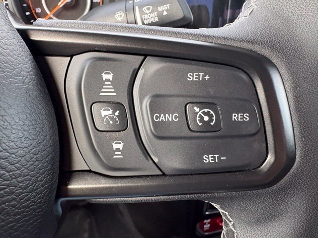 Used 2025 Jeep Wrangler Sport AWD/4WD image 26