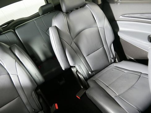 Used 2018 Buick Enclave Premium w/ Experience Buick Package image 14