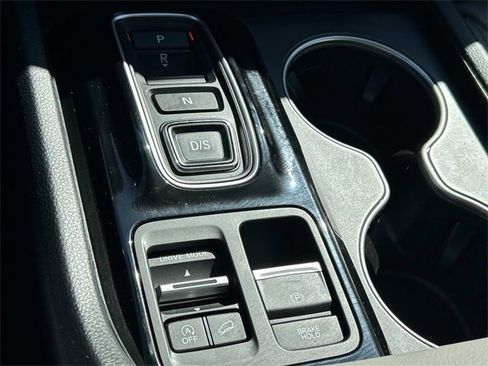 Used 2023 Honda Pilot Elite image 36