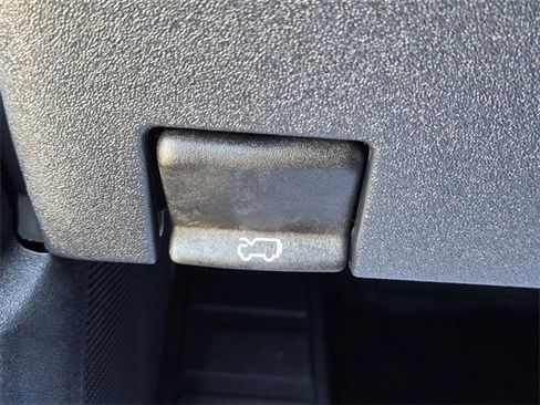 New 2025 Ford Bronco Raptor image 18