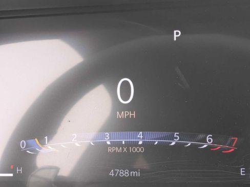 Used 2025 Jeep Grand Cherokee Limited image 30