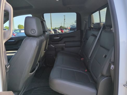 Used 2022 GMC Sierra 1500 SLT w/ SLT Premium Plus Package AWD/4WD image 14
