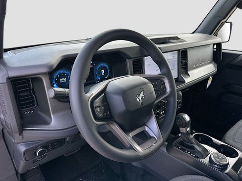 New 2026 Ford Bronco 4-Door AWD/4WD image 6