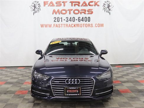 Used 2017 Audi A7 3.0T Premium Plus w/ 20" Wheel & Tire Package image 2