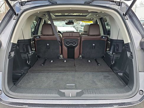 Used 2023 Honda Pilot Elite image 34