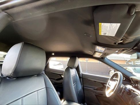 Used 2023 Land Rover Range Rover Evoque R-Dynamic SE image 25