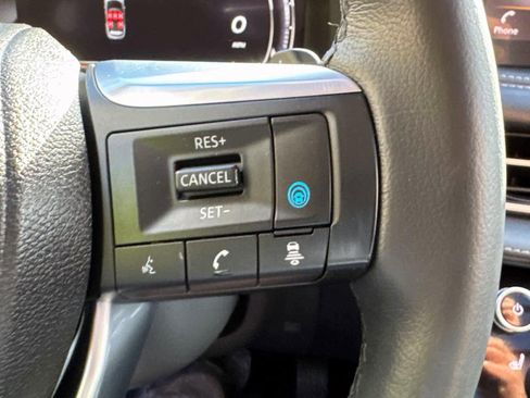 Used 2023 INFINITI QX60 Luxe image 19