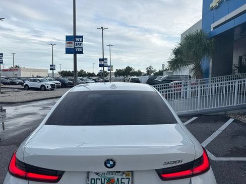 Used 2023 BMW 330i Sedan w/ Driving Assistance Package RWD image 6