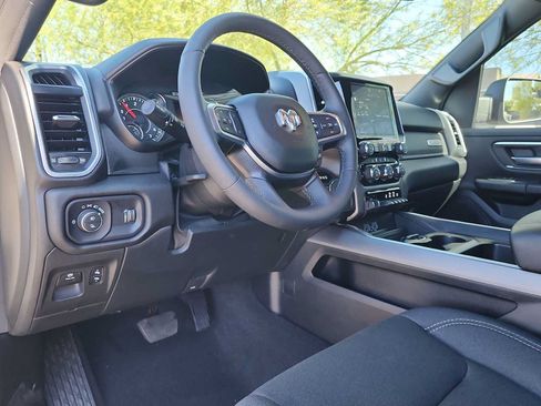 Used 2025 RAM 1500 Big Horn AWD/4WD image 10