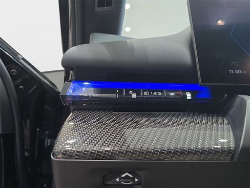 New 2026 BMW M5 Base w/ Carbon Package image 24