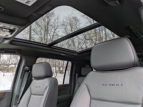 New 2026 GMC Yukon XL Denali w/ Sun & Power Step Package image 14