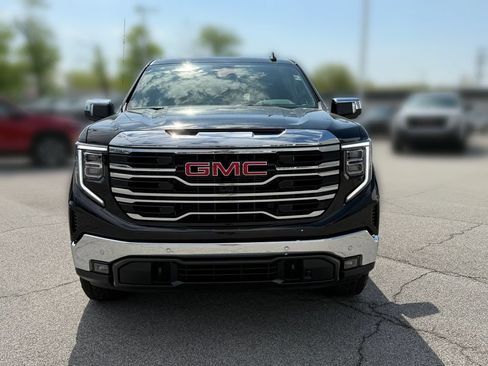 New 2026 GMC Sierra 1500 SLT w/ SLT Premium Plus Package AWD/4WD image 11