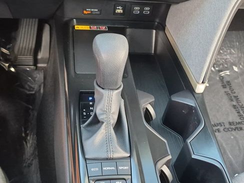 Used 2025 Toyota Camry LE FWD image 12
