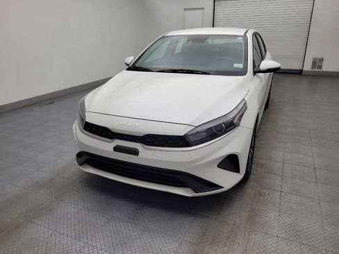 Used 2022 Kia Forte LXS w/ LXS Technology Package FWD image 15