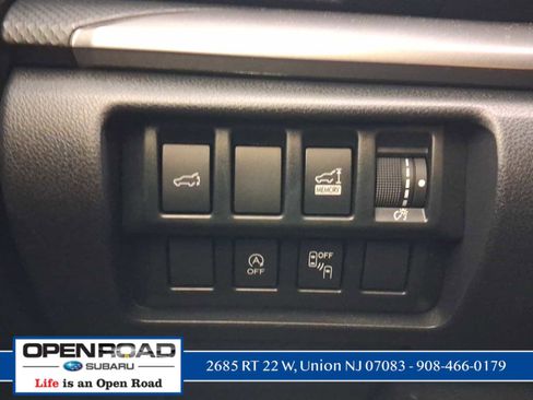 Used 2020 Subaru Forester Premium AWD/4WD image 15