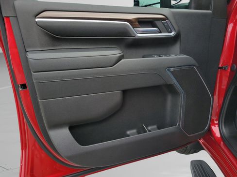 Used 2024 Chevrolet Silverado 2500 LT w/ All Star Edition image 28