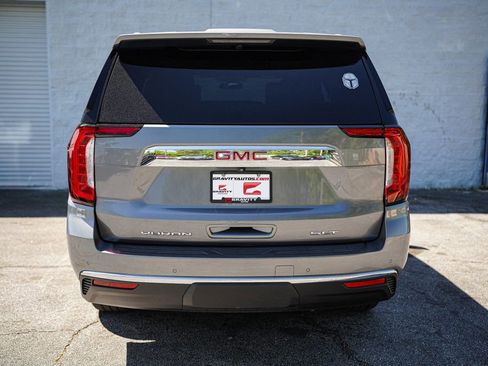 Used 2021 GMC Yukon SLT w/ SLT Premium Package image 14