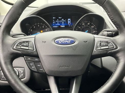 Used 2019 Ford Escape SEL AWD/4WD image 14