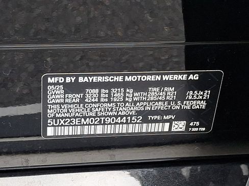Used 2026 BMW X7 xDrive40i AWD/4WD image 32