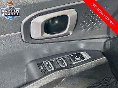 Certified 2024 Kia Sorento S w/ Panoramic Sunroof Package FWD image 19