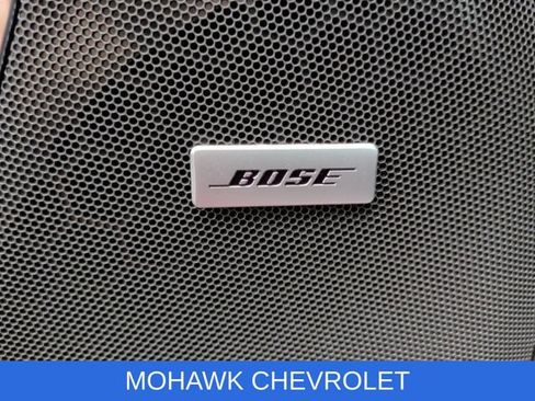 Used 2022 Chevrolet Tahoe Z71 w/ Luxury Package AWD/4WD image 26